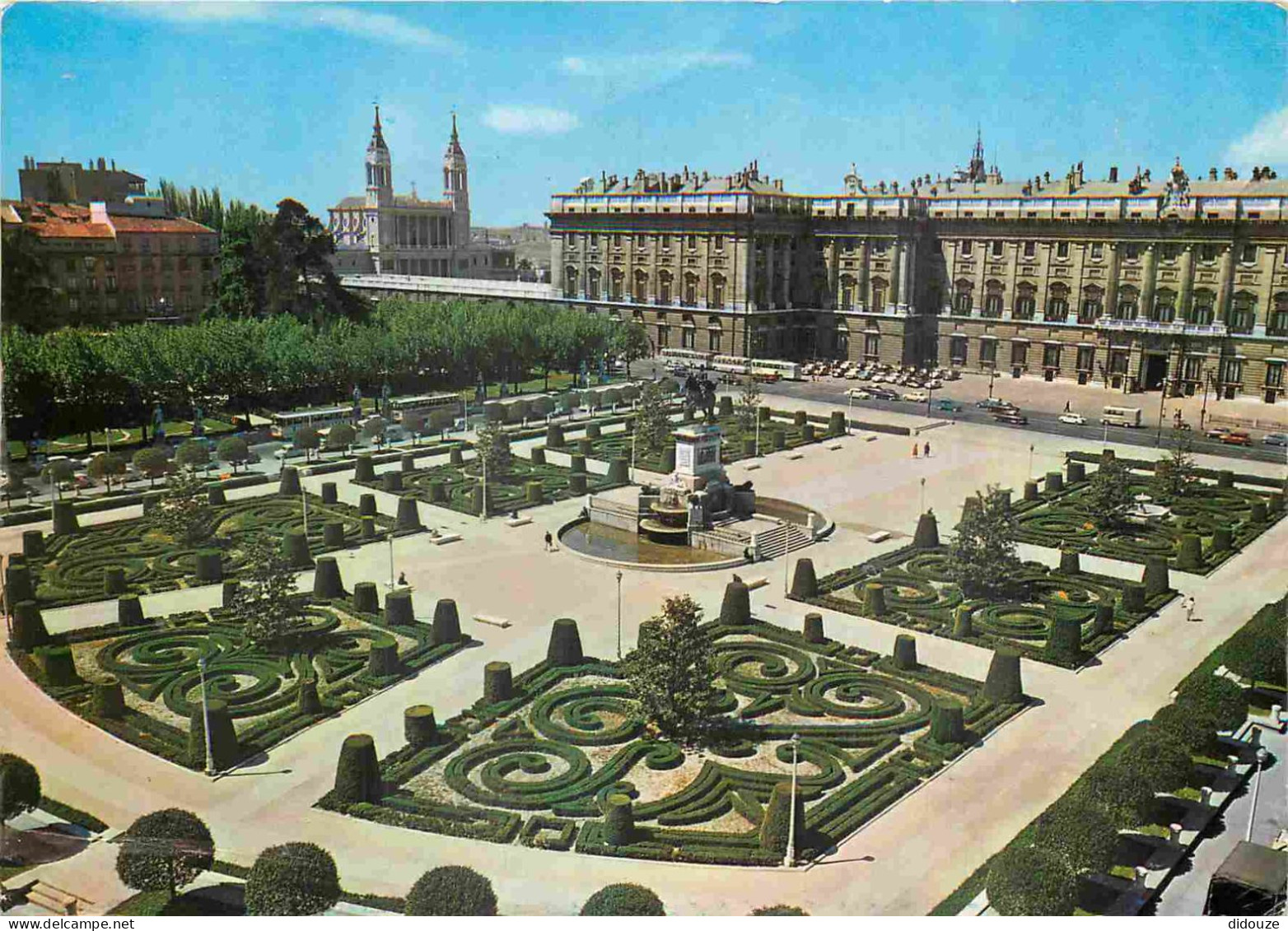 Espagne - Espana - Madrid - Palacio Real - Palais Royal - CPM - Voir Scans Recto-Verso - Madrid