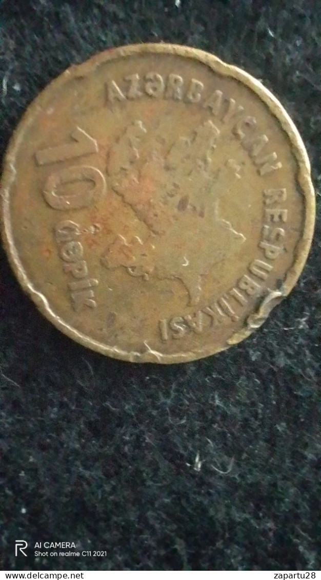 AZERBAYCAN--    10     KAPİK   VF - Azerbaïdjan