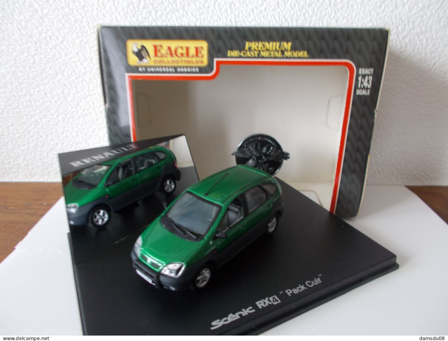 Universal Hobbies Renault Scénic RX4 Pack Cuir Echelle 1/43 En Boite Vitrine Et Surboite Carton - Autres & Non Classés