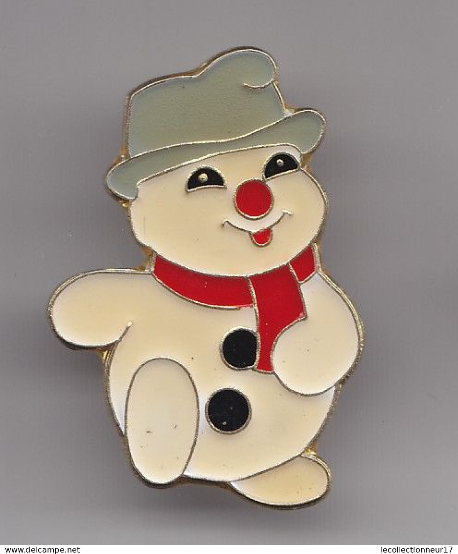 Pin's Petit Ours Bonhomme De Neige Réf 6966 - Animaux