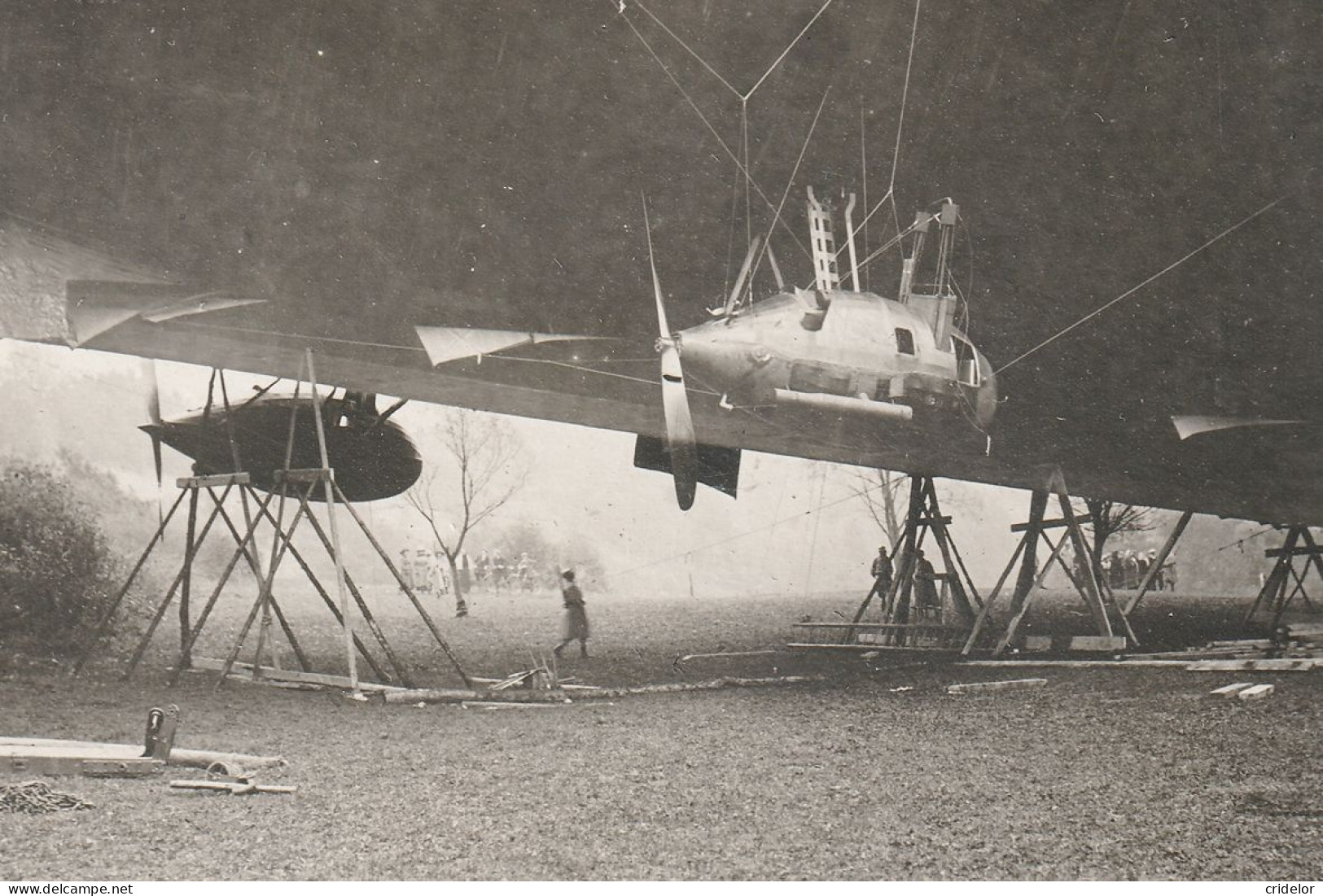 52 - BOURBONNE-LES-BAINS - 10/1917 - SERQUEUX - ZEPPELIN L49 - ATTERRISSAGE FORCE - TB CARTE PHOTO - VOIR ZOOM - Bourbonne Les Bains