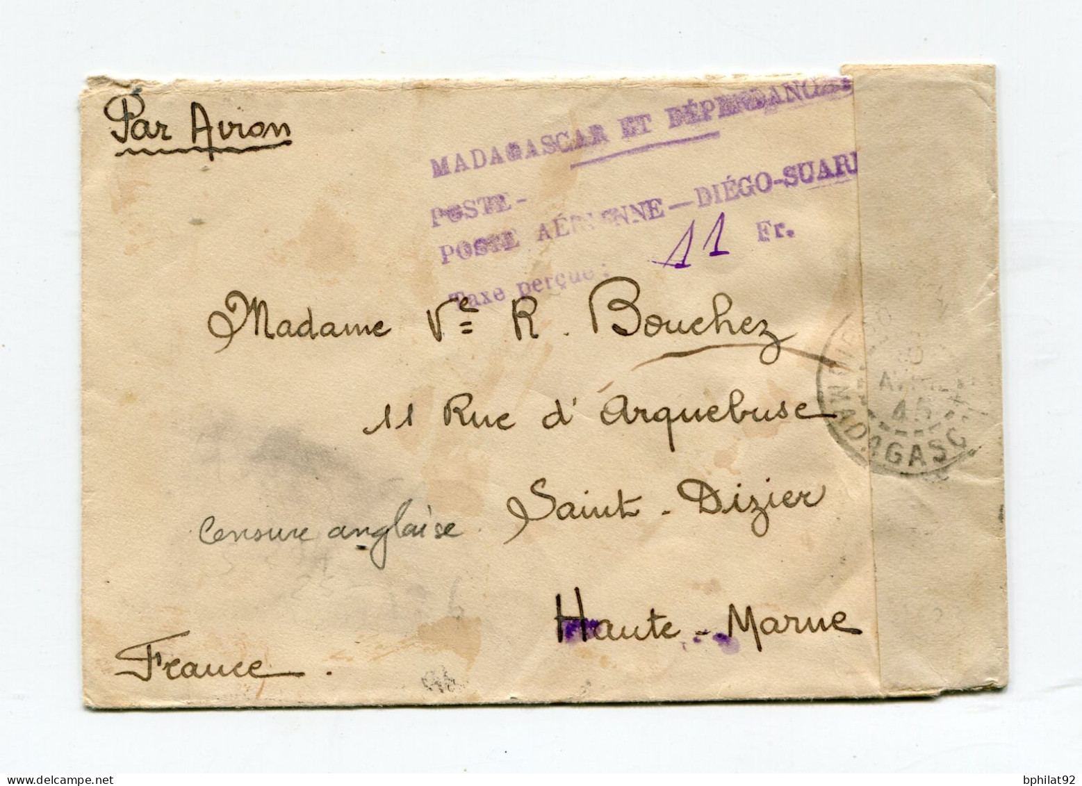 !!! MADAGASCAR, LETTRE PAR AVION DE 1945 POUR LA FRANCE TAXE PERCUE EN NUMERAIRE. CENSURE ANGLAISE - Briefe U. Dokumente