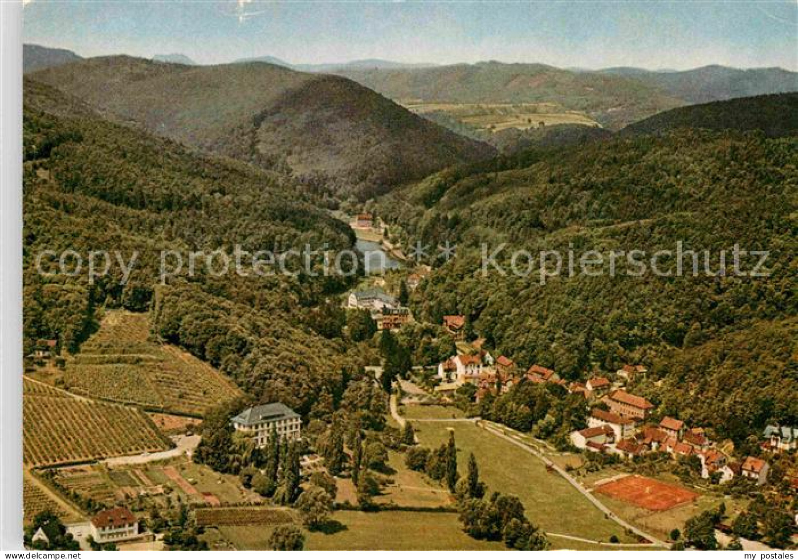 72825868 Bad Bergzabern Kurtal Kneippheilbad Kurort Fliegeraufnahme Bad Bergzabe - Bad Bergzabern