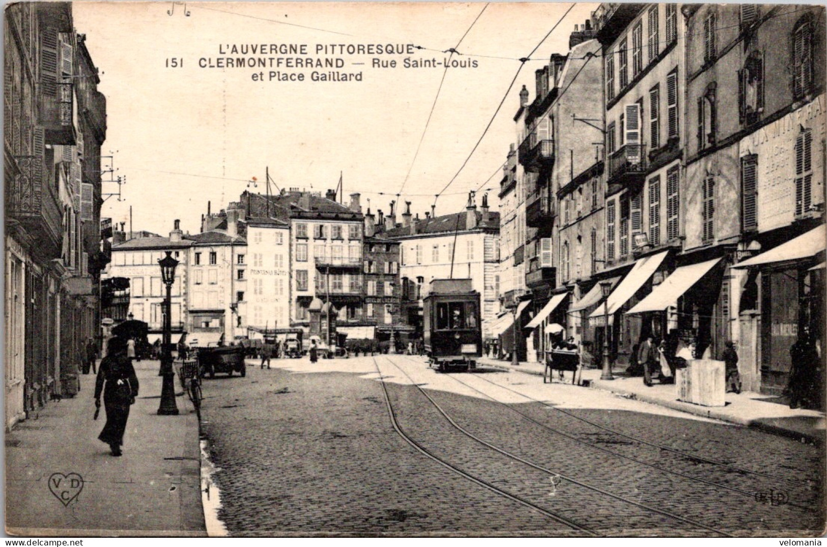 20711 Cpa 63 Clermont Ferrand - Rue Saint Louis Et Place Gaillard - Clermont Ferrand