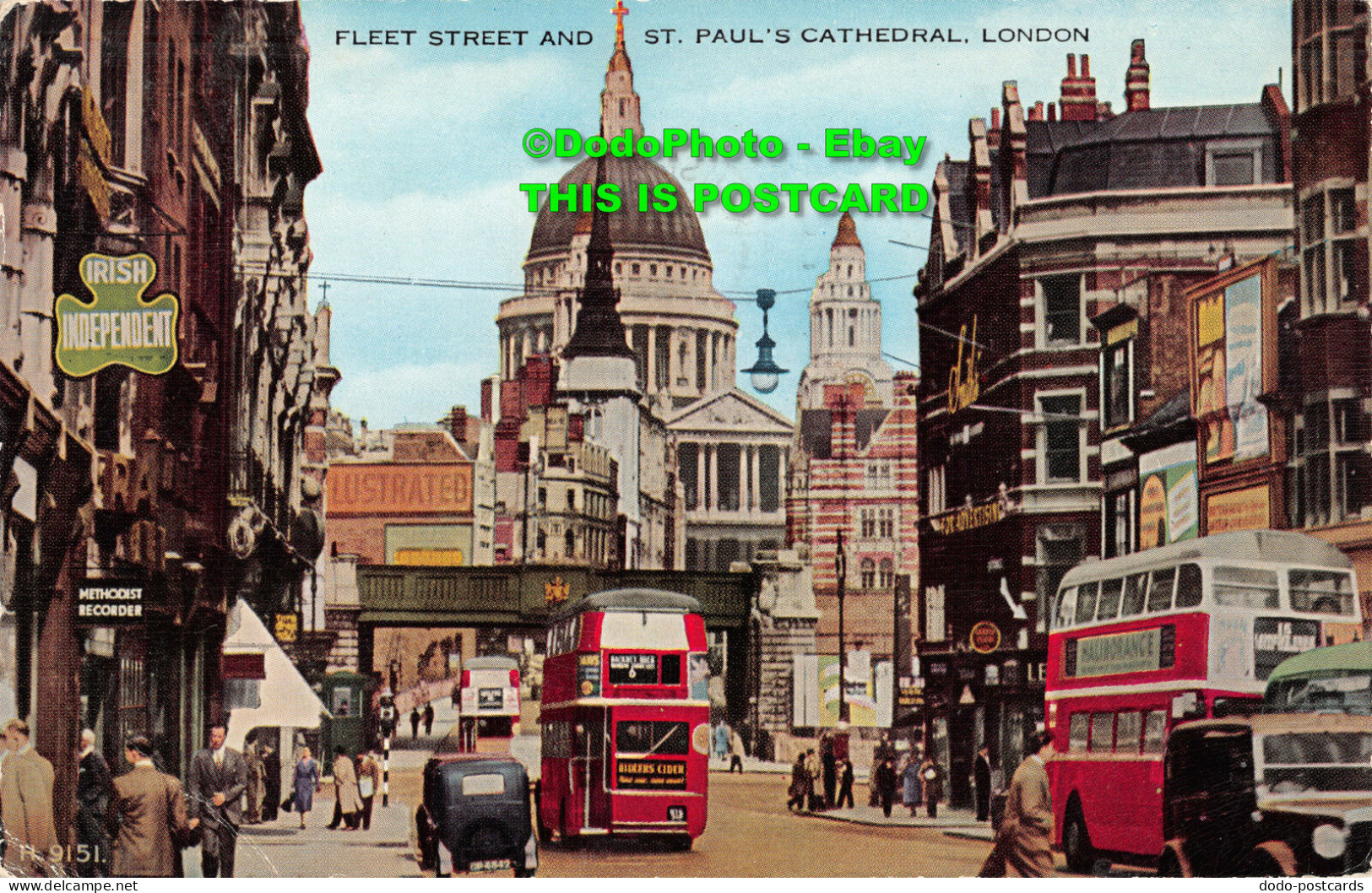 R345200 Fleet Street And St. Pauls Cathedral London. Valesque Postcard. Valentin - Autres & Non Classés