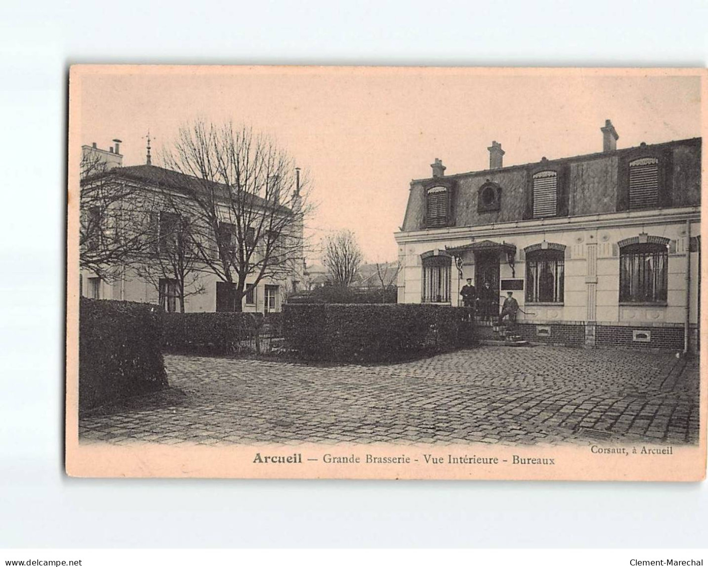 ARCUEIL : Grande Brasserie, Vue Intérieure, Bureaux - Très Bon état - Arcueil