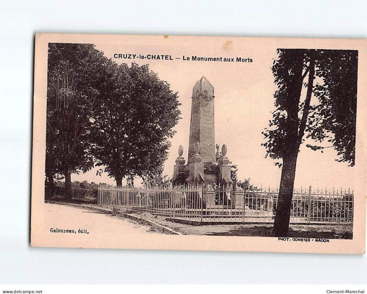 CRUZY LE CHATEL : Le Monument Aux Morts - état - Cruzy Le Chatel