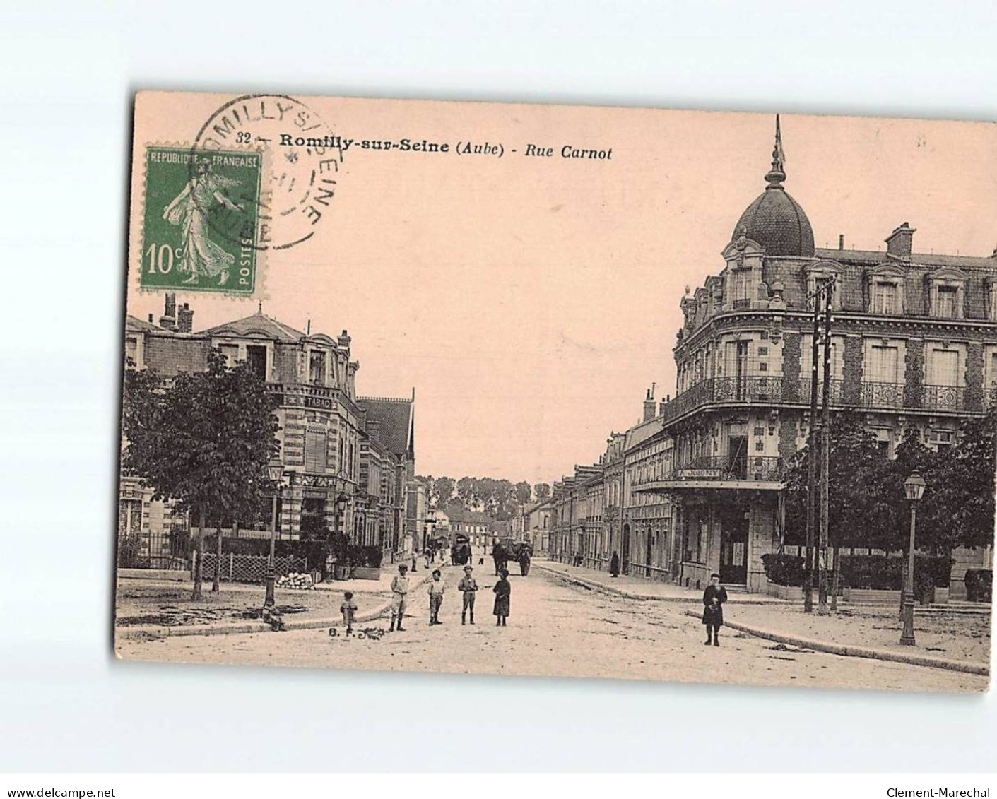 ROMILLY SUR SEINE : Rue Carnot - état - Romilly-sur-Seine