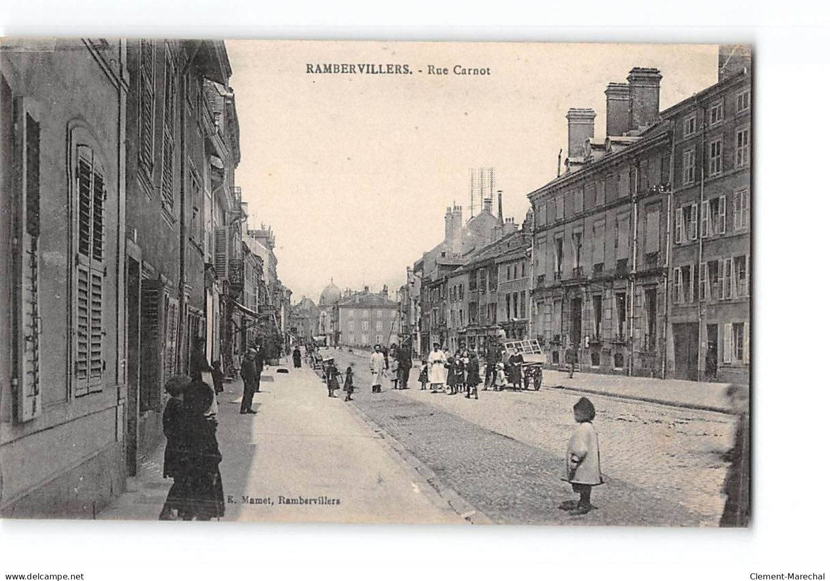 RAMBERVILLERS - Rue Carnot - Très Bon état - Rambervillers