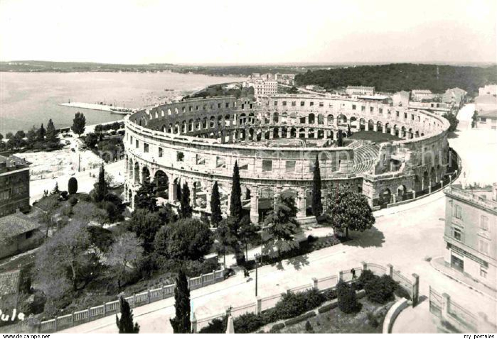 72797193 Pola Pula Croatia  Amphitheater 