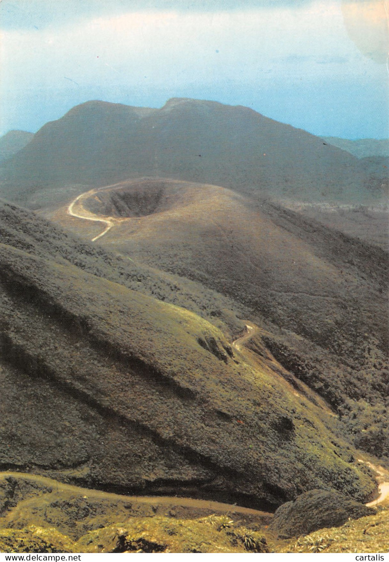 971-GUADELOUPE MASSIF DE LA SOUFRIERE-N°4179-C/0385 - Sonstige & Ohne Zuordnung