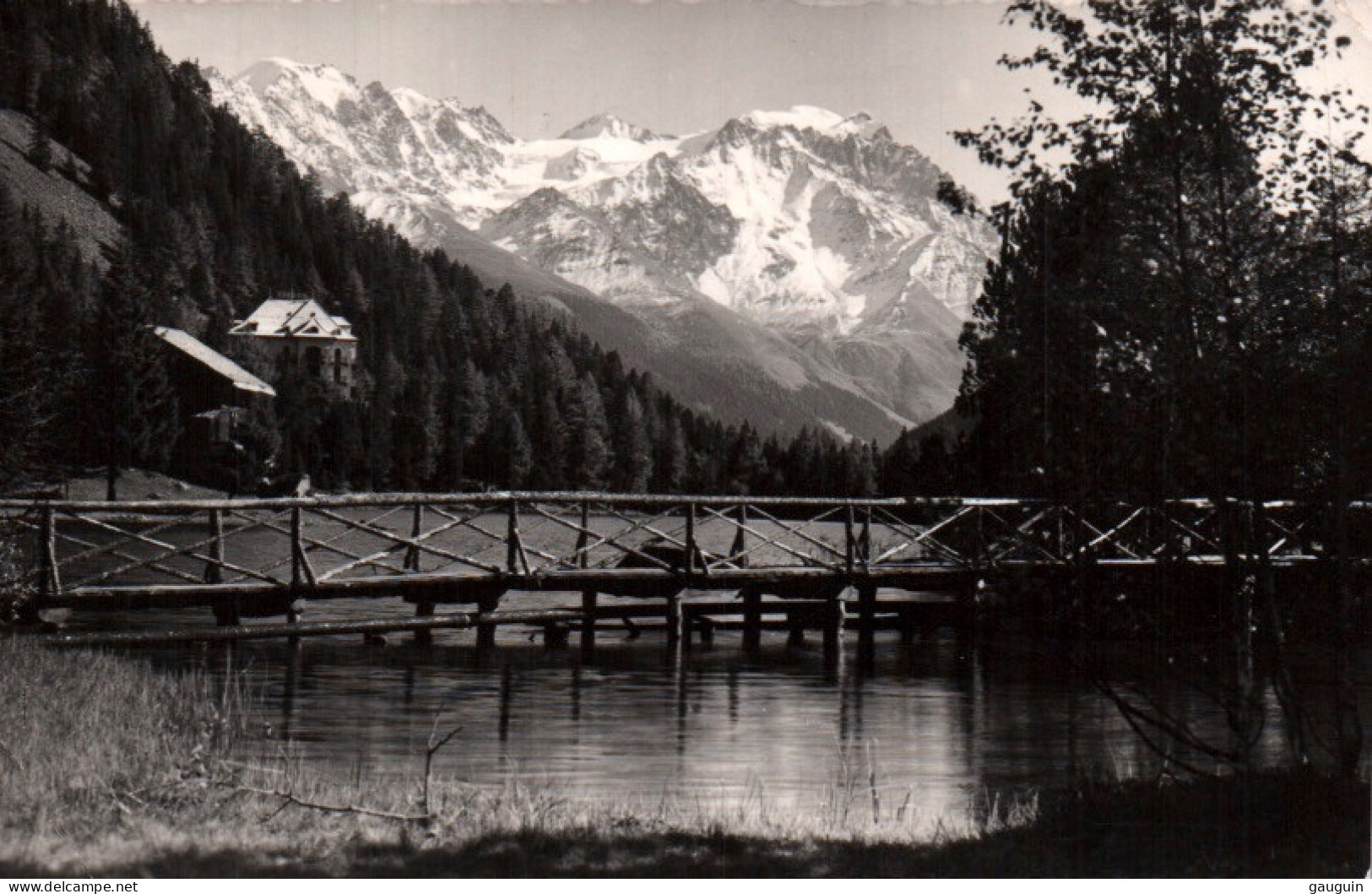 CPSM - CHAMPEX - Le Lac Et Le Grand-Combin - Edition Darbellay (format 9x14) (Affranchissement TP) - Orsières