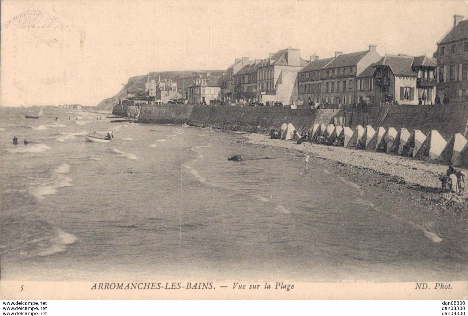 14 ARROMANCHES LES BAINS VUE SUR LA PLAGE - Arromanches