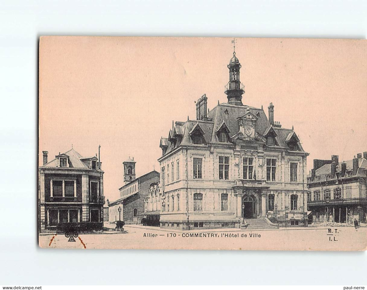 COMMENTRY : L'hôtel De Ville - Très Bon état - Commentry