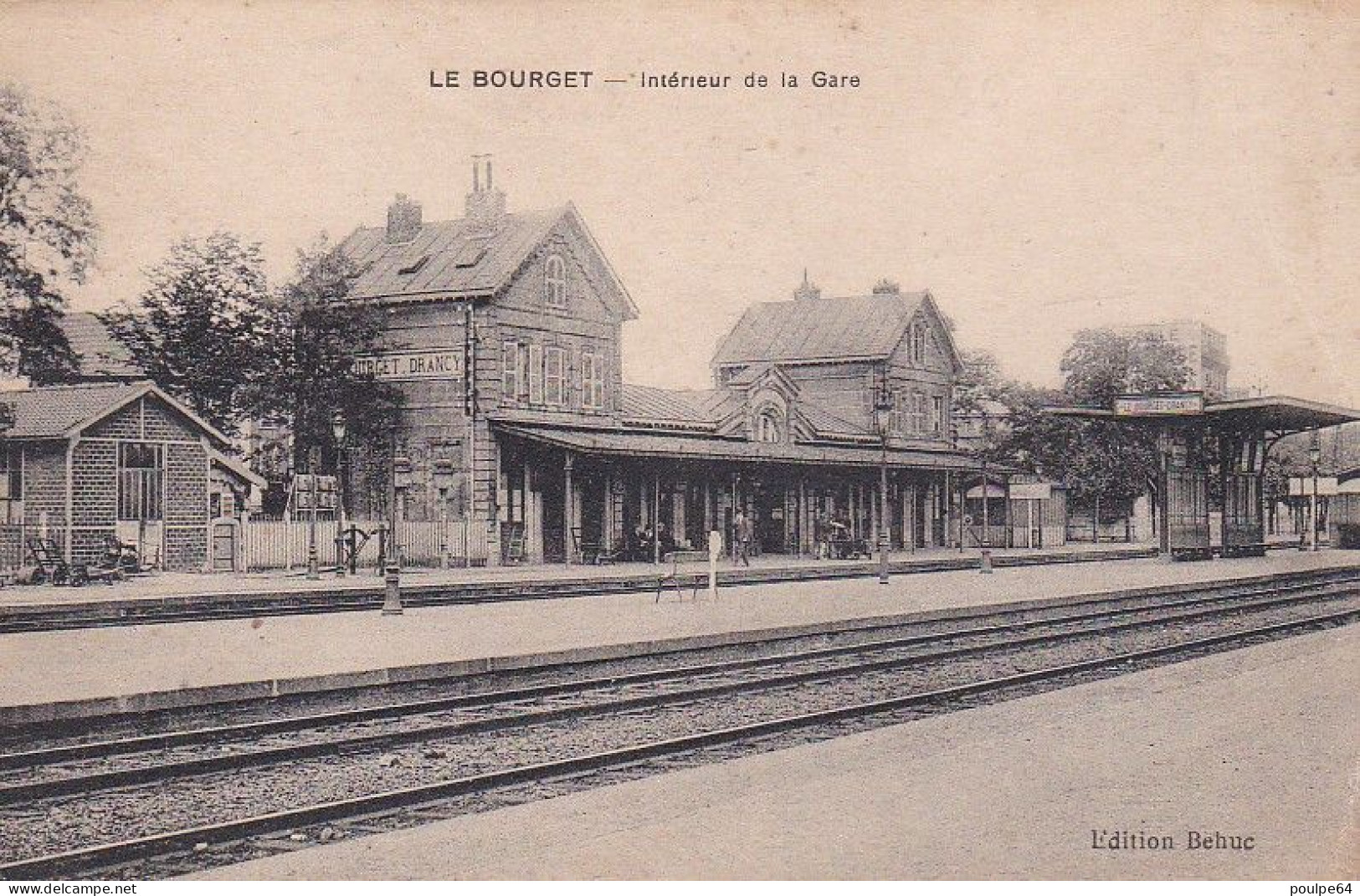 La Gare : Vue Intérieure - Le Bourget