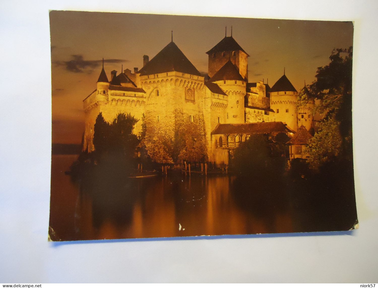 SWITZERLAND    POSTCARDS CHILLON MONTREUX CASTLE - Other & Unclassified