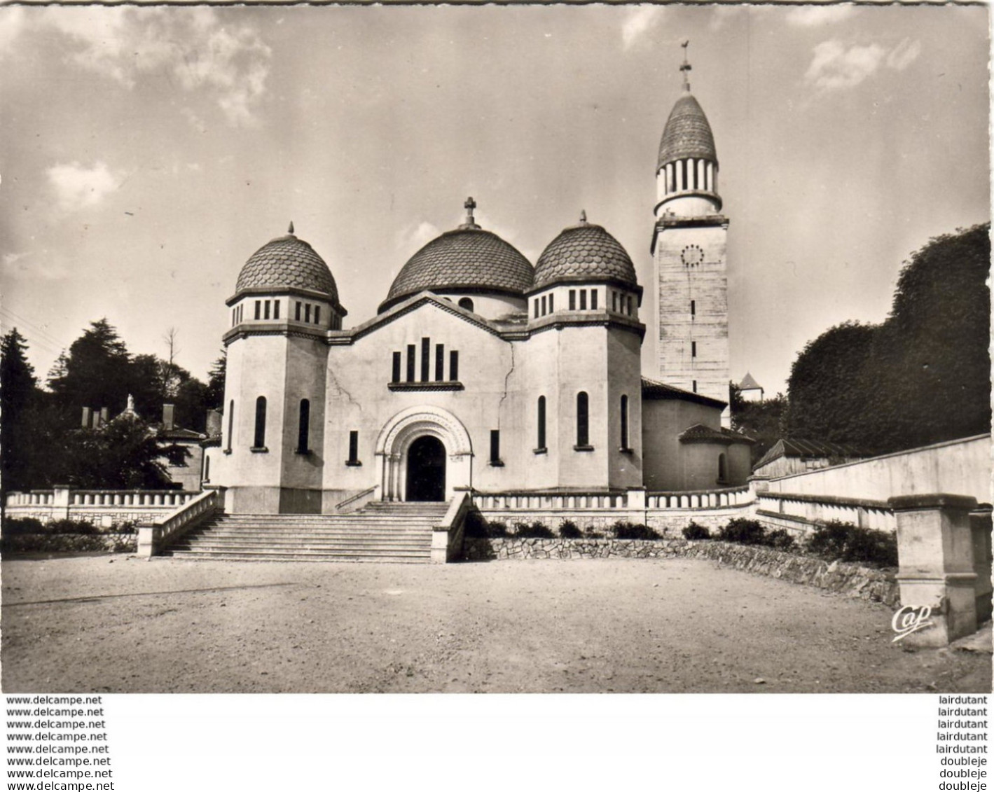 D24  RIBERAC L'Eglise Notre Dame - Riberac