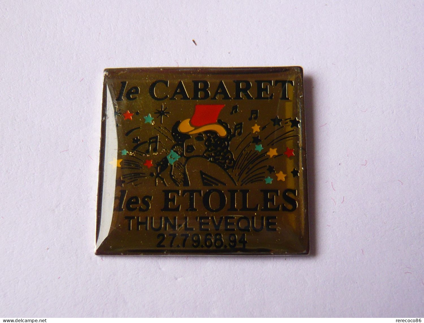 Pin S LE CABARET DES ETOILES REVUE SPECTACLE NORD 59 - Steden