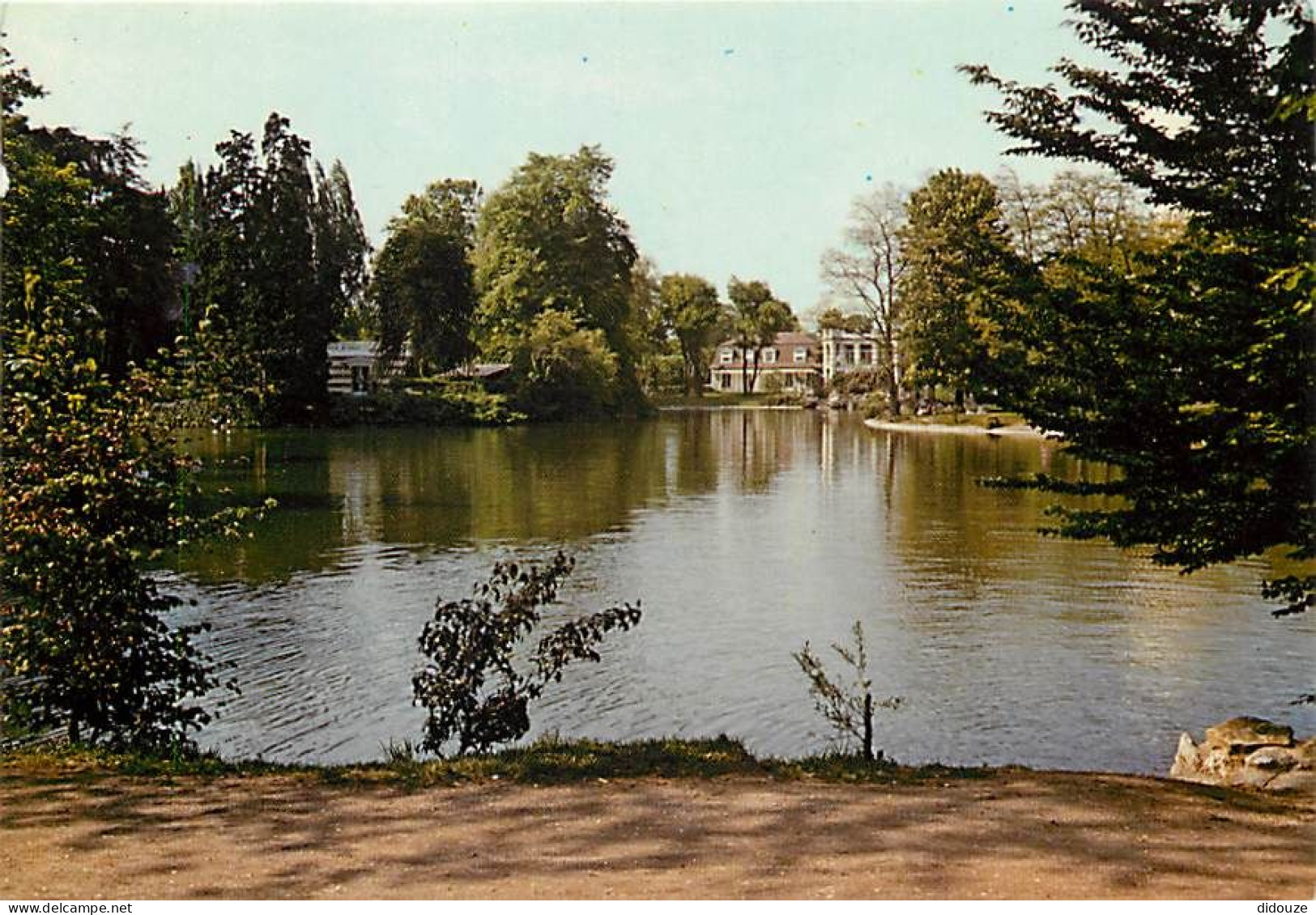 78 - Le Vésinet - Le Lac - CPM - Carte Neuve - Voir Scans Recto-Verso - Le Vésinet