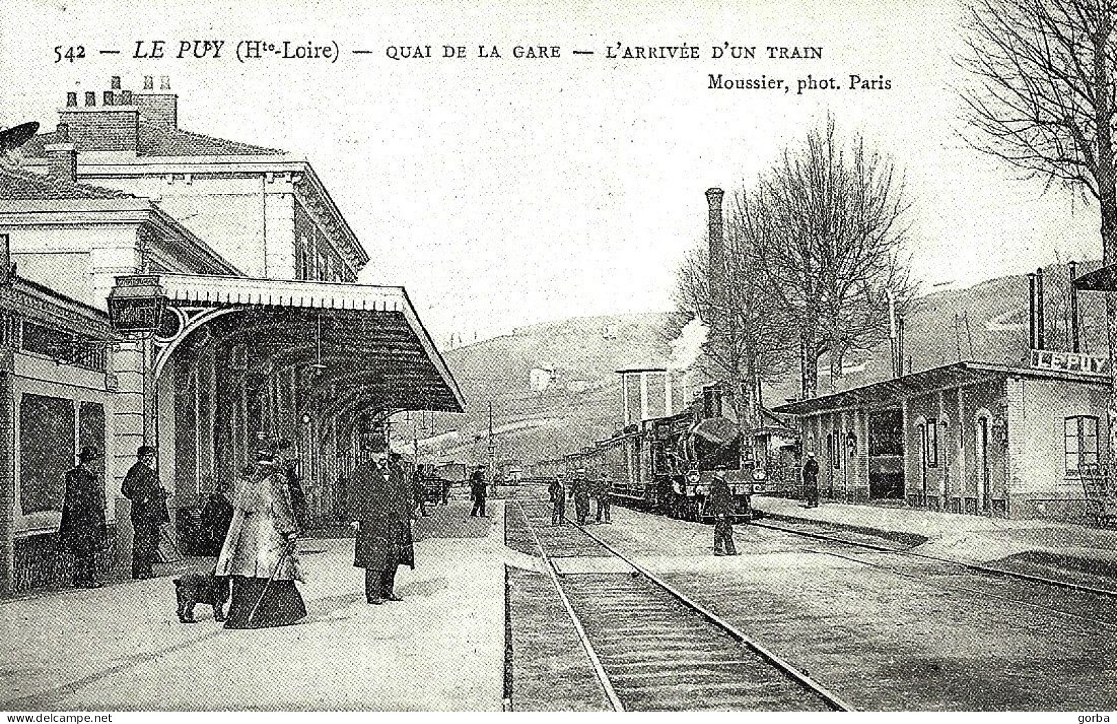 *Repro De CPA - 43 - LE PUY EN VELAY - Quai De La Gare - L'arrivé D'un Train - - Le Puy En Velay