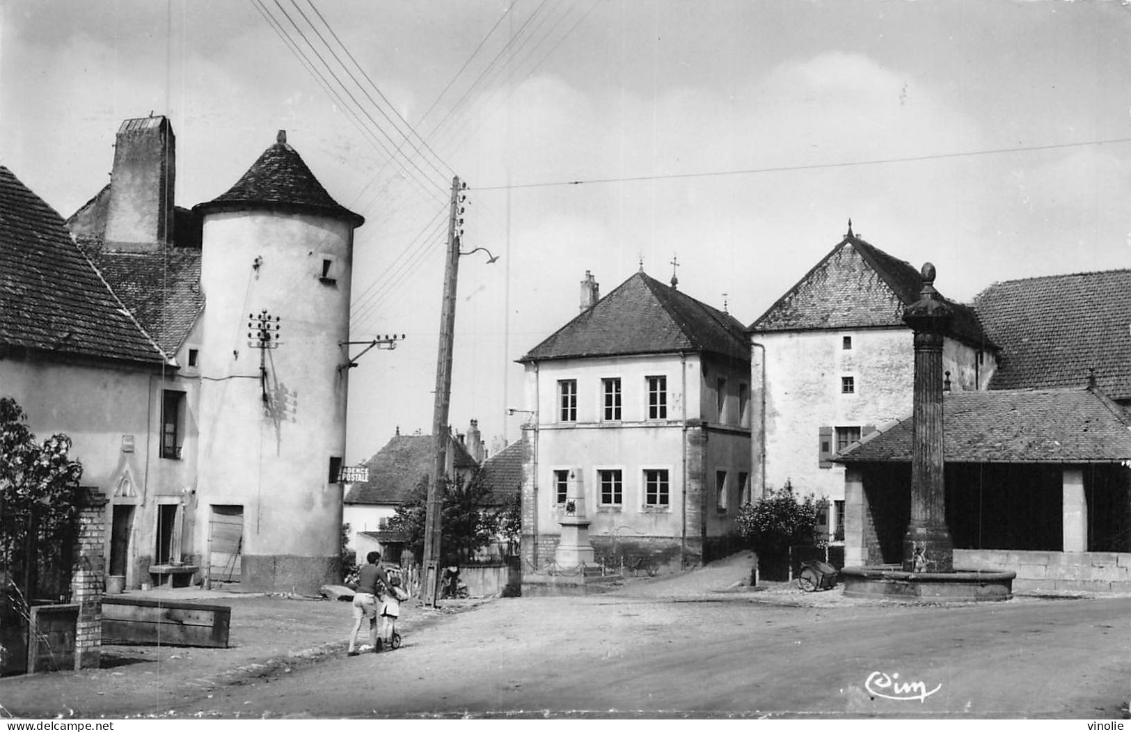 P-24-Mi-Is-1966 : BAULAY. PLACE DE LA MAIRIE - Sonstige & Ohne Zuordnung