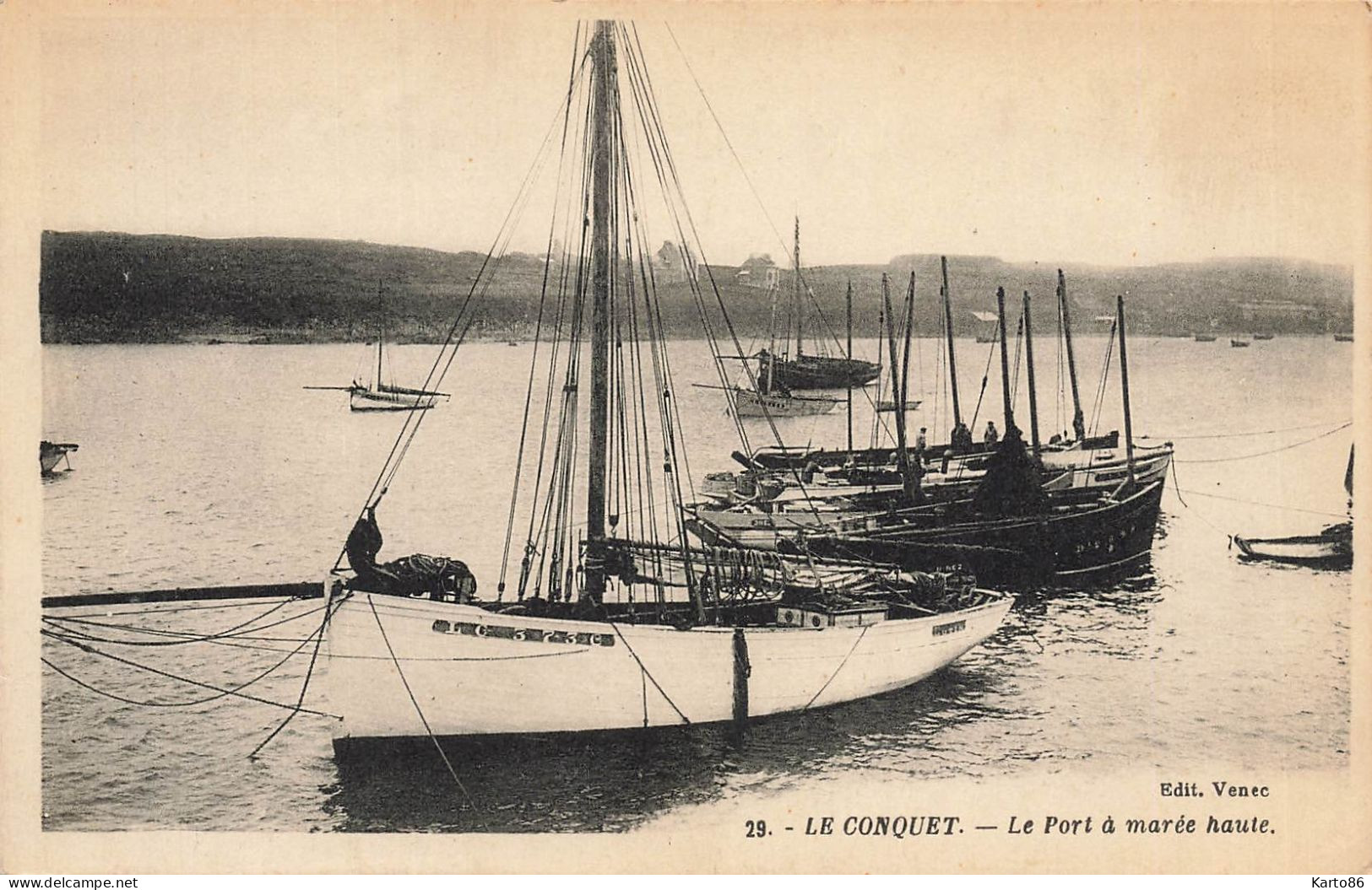 Le Conquet * Le Port à Marée Haute * Bateaux - Le Conquet