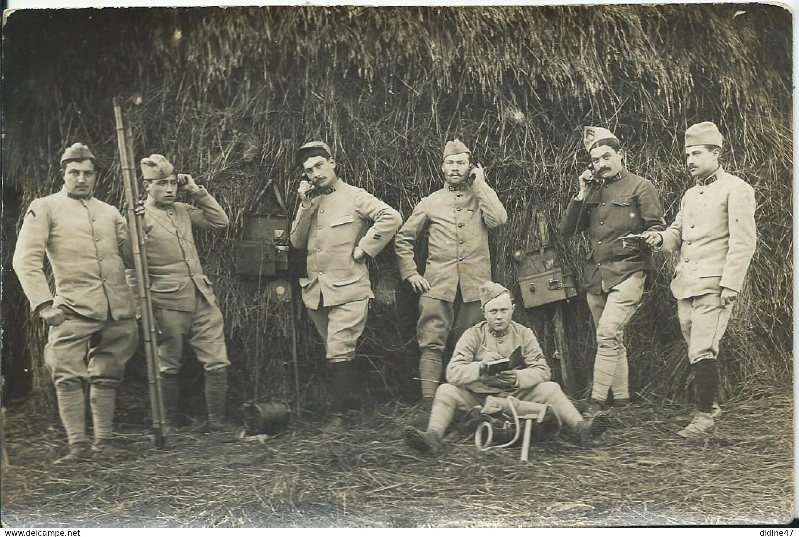 MILITARIA - CARTE PHOTO - 101e Batterie Du 25 E D'Artillerie - Characters