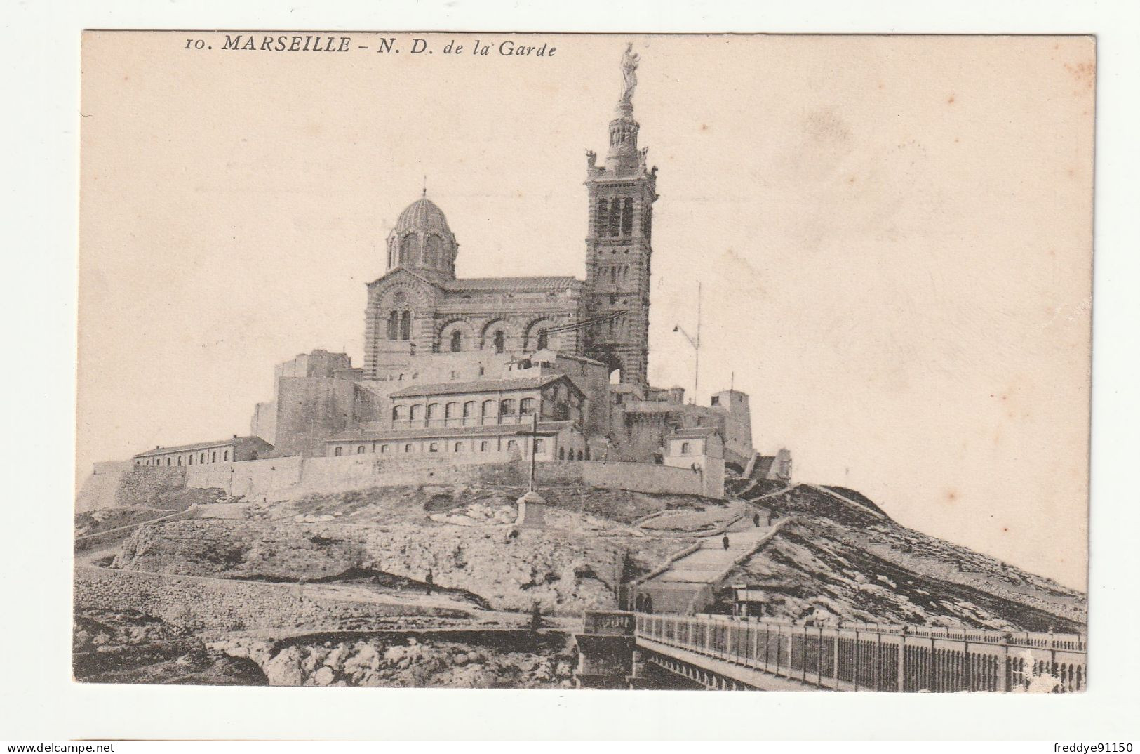 13 . Marseille . N.D De La Garde .  N°10 - Notre-Dame De La Garde, Aufzug Und Marienfigur