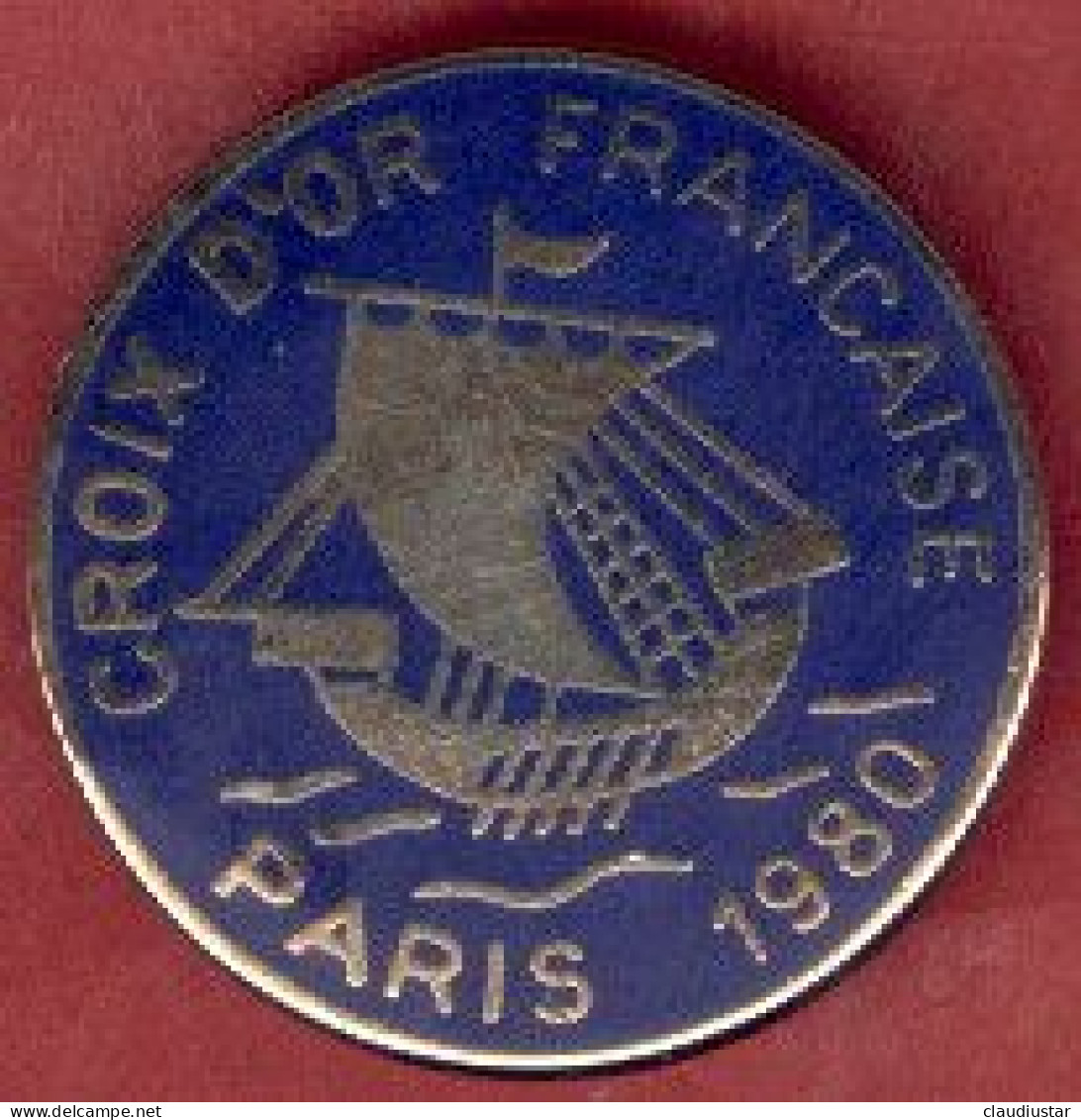 ** BROCHE  CROIX  D' OR  FRANCAISE  -  PARIS  1980 ** - Broschen