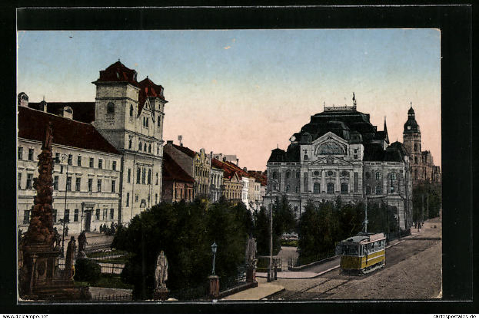 AK Kosice, Nationaltheater Und Jesuitenkirche Mit Strassenbahn  - Tramways