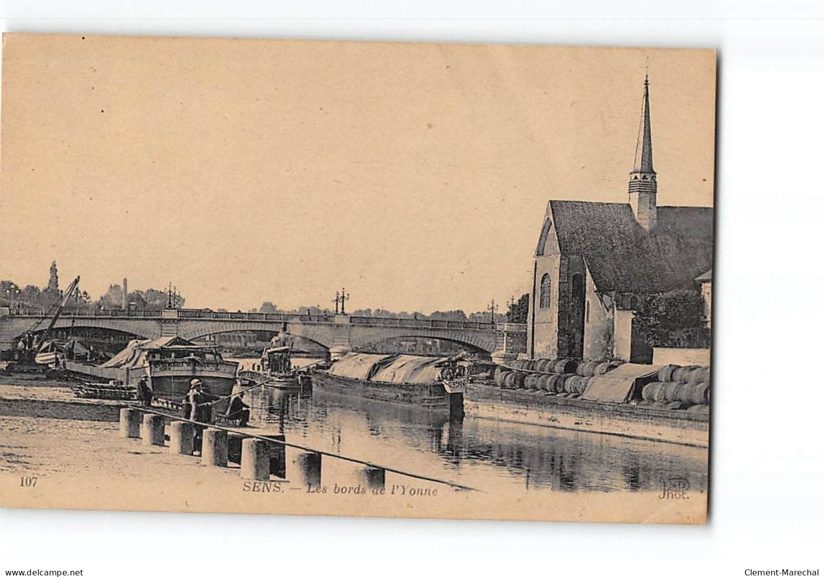 SENS - Les Bords De L'Yonne - Très Bon état - Sens