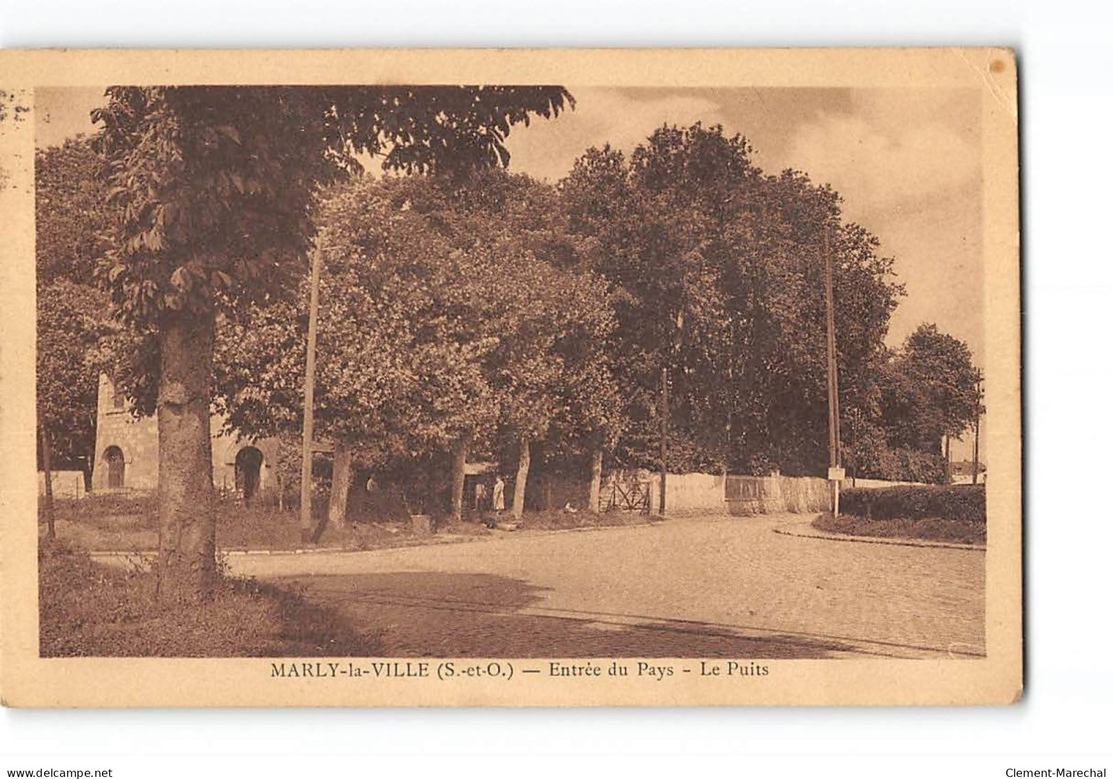 MARLY LA VILLE - Entrée Du Pays - Le Puits - Très Bon état - Marly La Ville