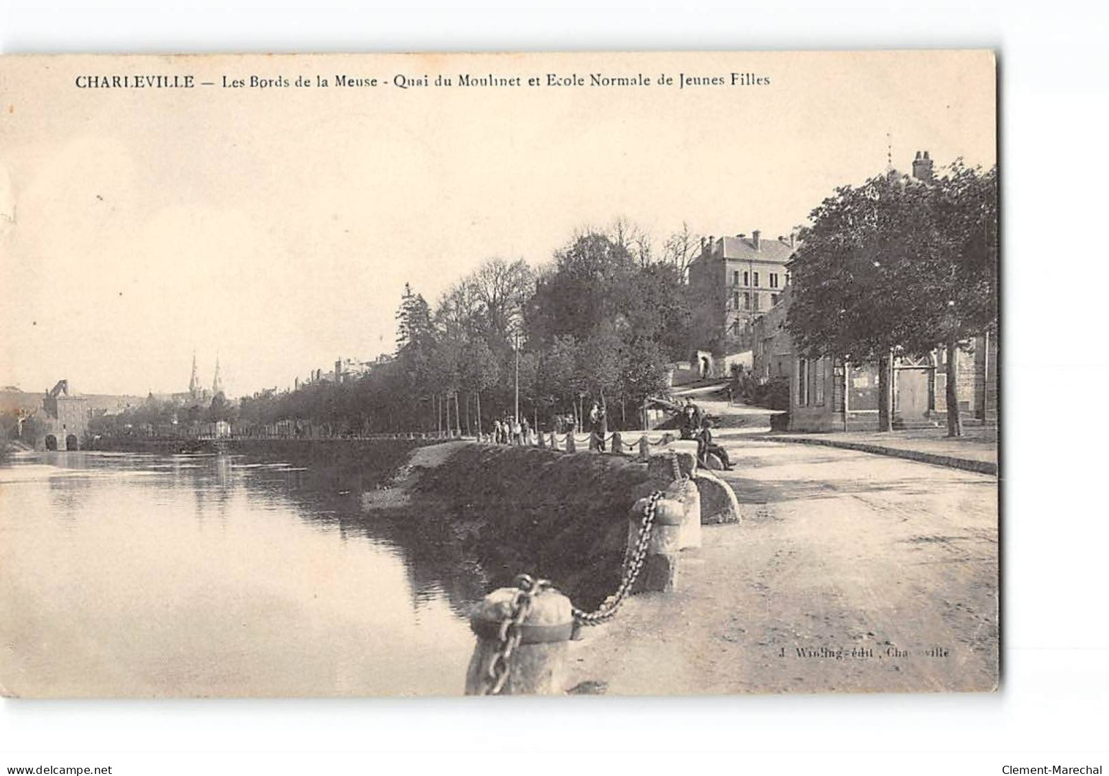 CHARLEVILLE - Les Bords De La Meuse - Quai Du Moulinet Et Ecole Normale De Jeunes Filles - Très Bon état - Charleville