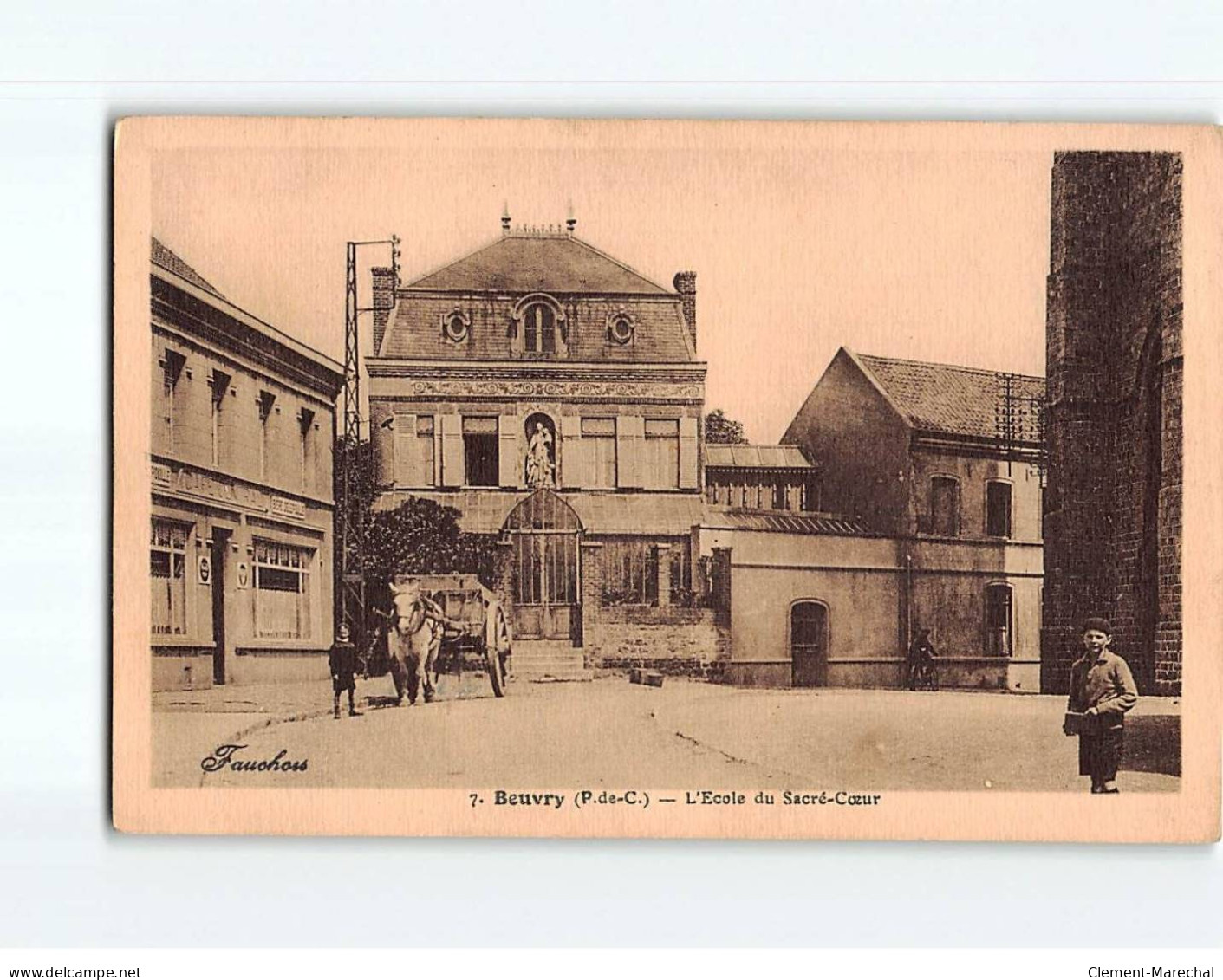 BEUVRY : L'Ecole Du Sacré-Coeur - état - Beuvry