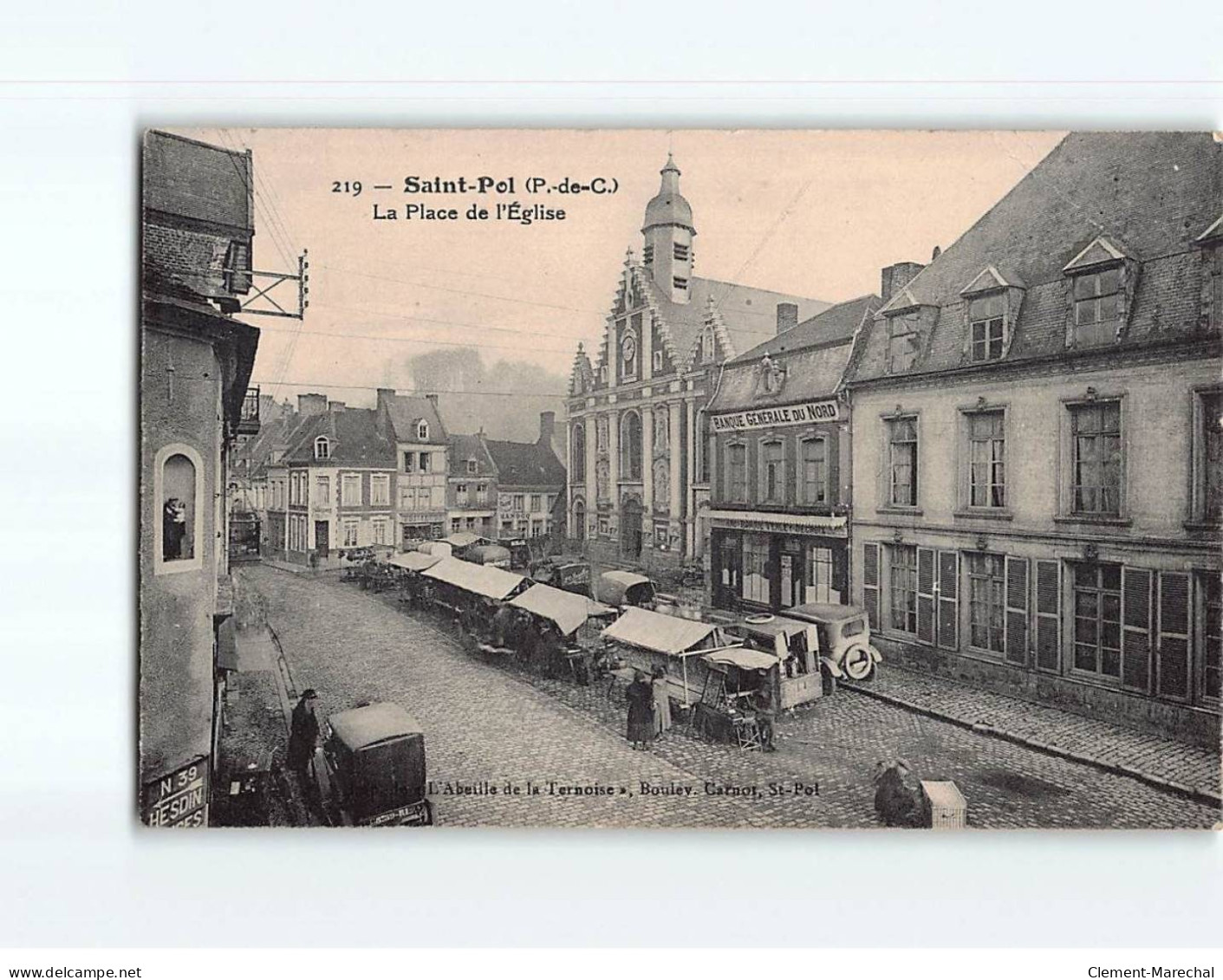 SAINT POL : La Place De L'Eglise - état - Saint Pol Sur Ternoise