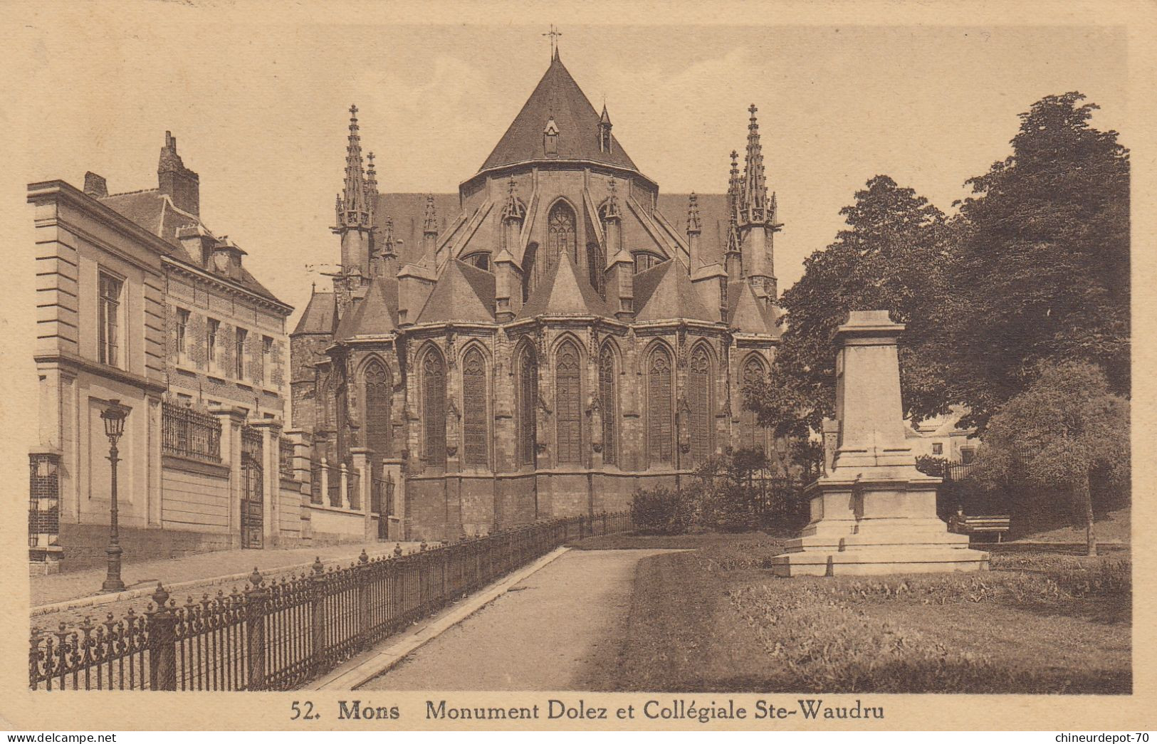 MONS    LA COLLEGIALE   SAINTE WAUDRU - Mons