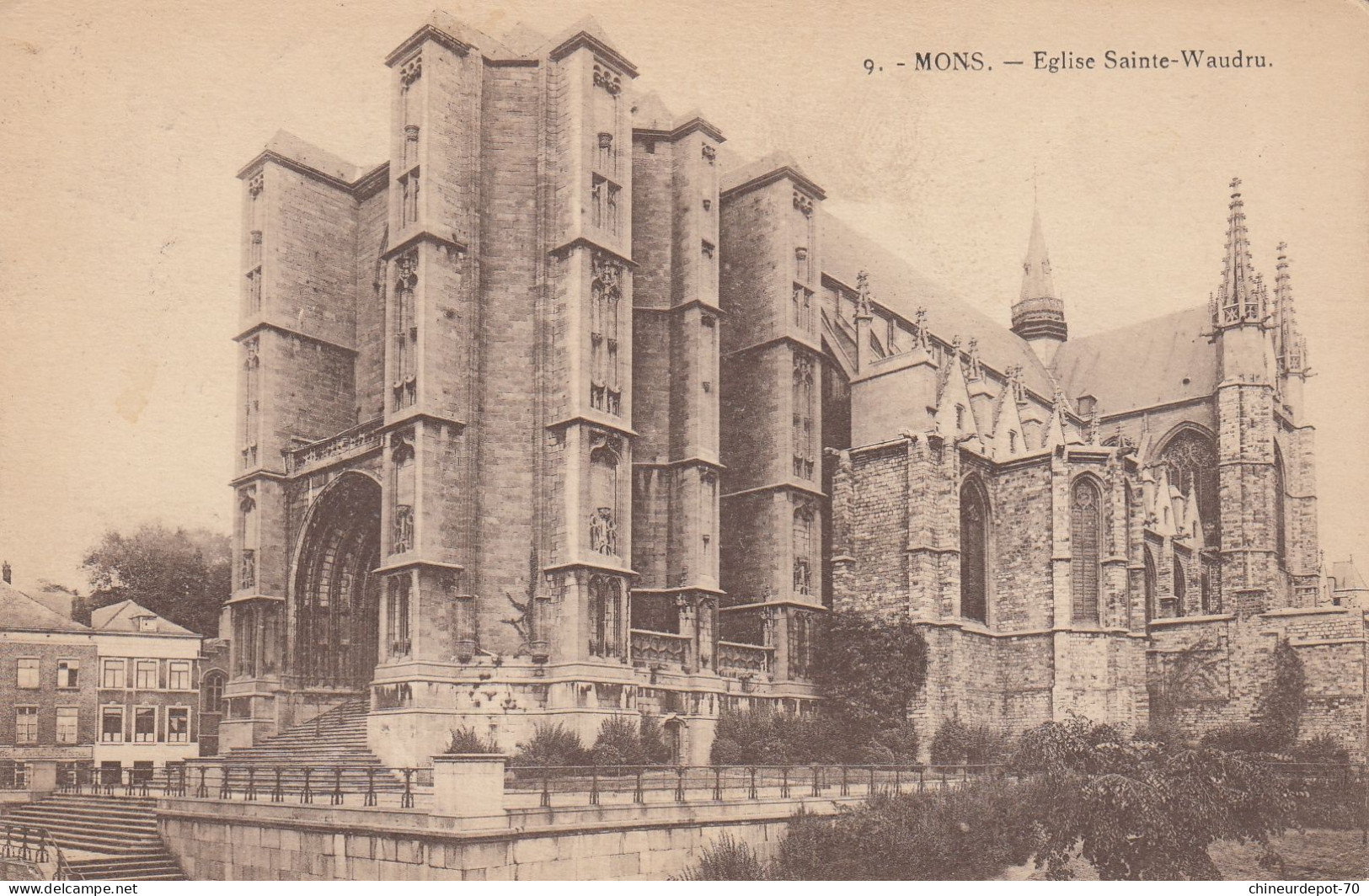 MONS    LA COLLEGIALE   SAINTE WAUDRU - Mons