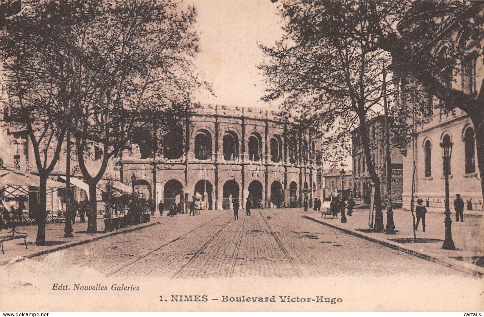 30-NIMES-N°4193-F/0329 - Nîmes