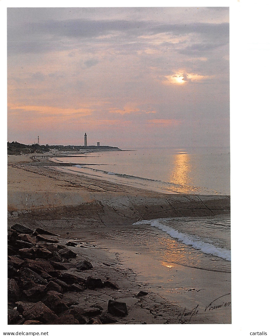 17-ILE DE RE CONCHE DES BALEINES-N°4196-B/0051 - Ile De Ré