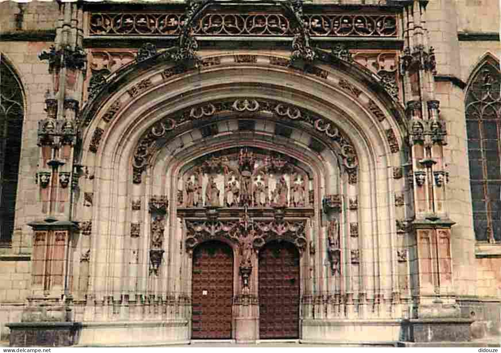 01 - Bourg En Bresse - Eglise De Brou - Le Portail Central - Carte Neuve - CPM - Voir Scans Recto-Verso  - Brou - Kerk