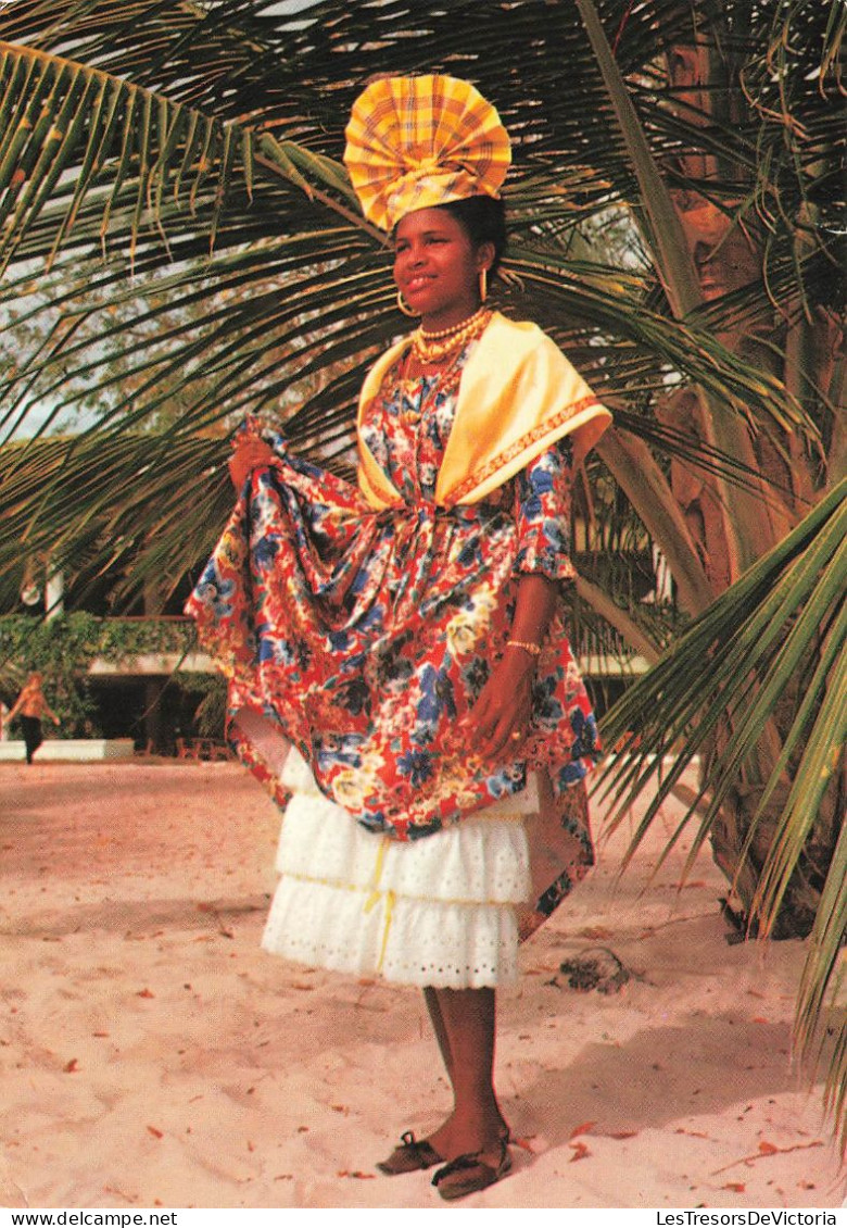 FRANCE - Guadeloupe - Robe Créole - Creole Dress - Kroelen Tracht - Costume - Carte Postale - Autres & Non Classés