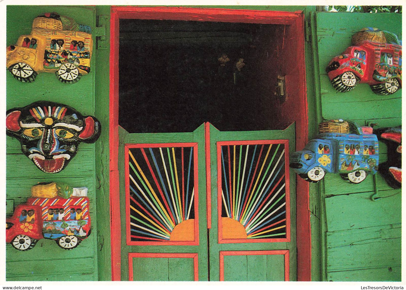 ANTILLES - Haiti Jacmel - Artisanat De Papier Maché - Photo Christian Sarramo - Carte Postale - Haiti