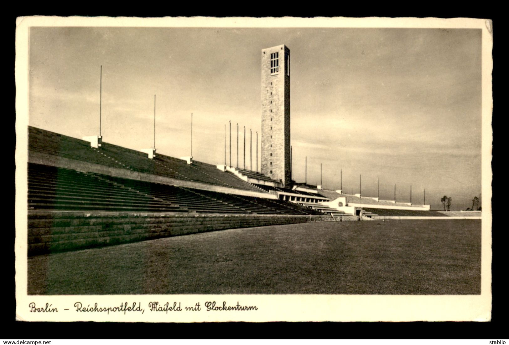 STADES - FOOTBALL - ALLEMAGNE - BERLIN - Estadios