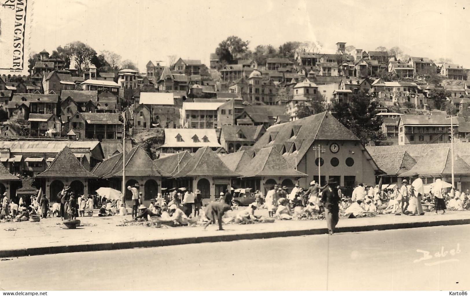 Tananarive , Madagascar * Carte Photo * Le Zoma * Marché * éthnique Ethnic Ethno - Madagascar