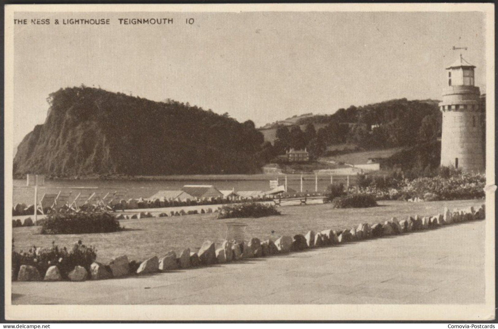 The Ness & Lighthouse, Teignmouth, Devon, C.1940s - Constance Postcard - Sonstige & Ohne Zuordnung