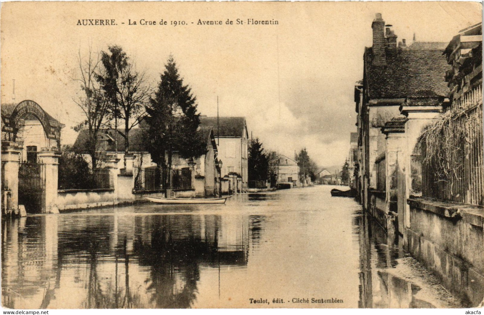 CPA Auxerre Avenue De St-Florentin Inondations (1391149) - Auxerre