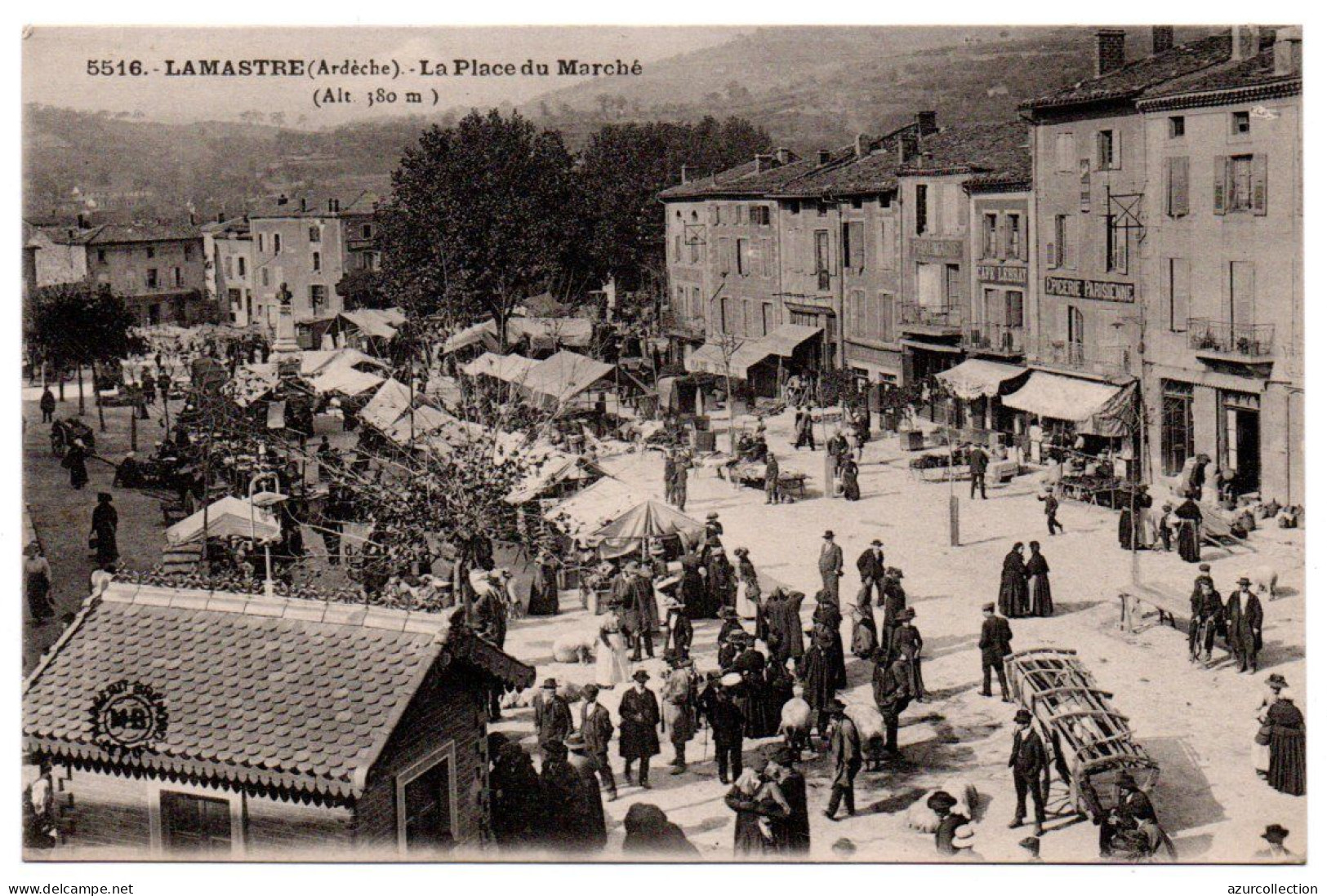 La Place Du Marché - Lamastre