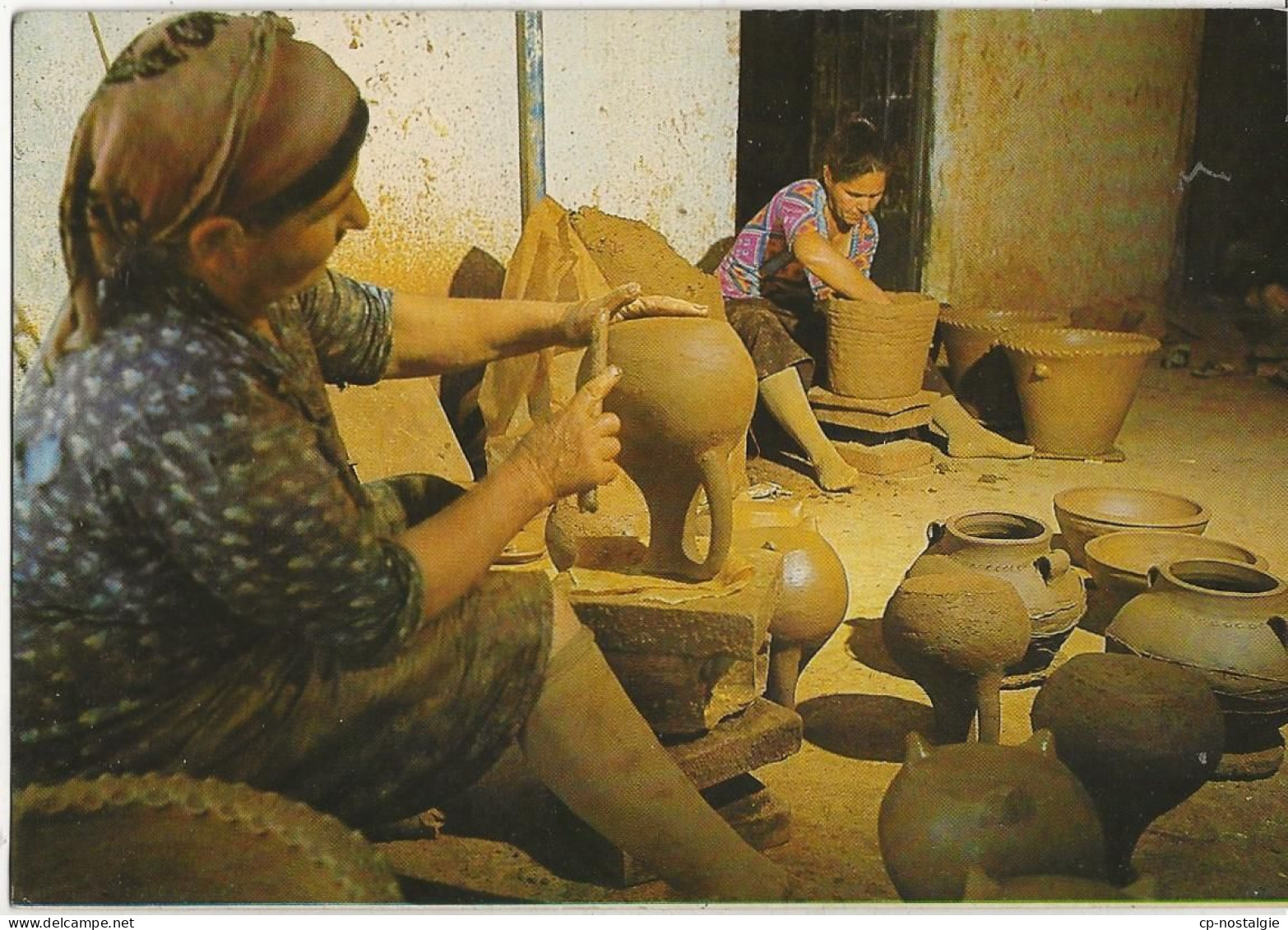 CHYPRE - PRODUCTION DE POTERIE - Cyprus