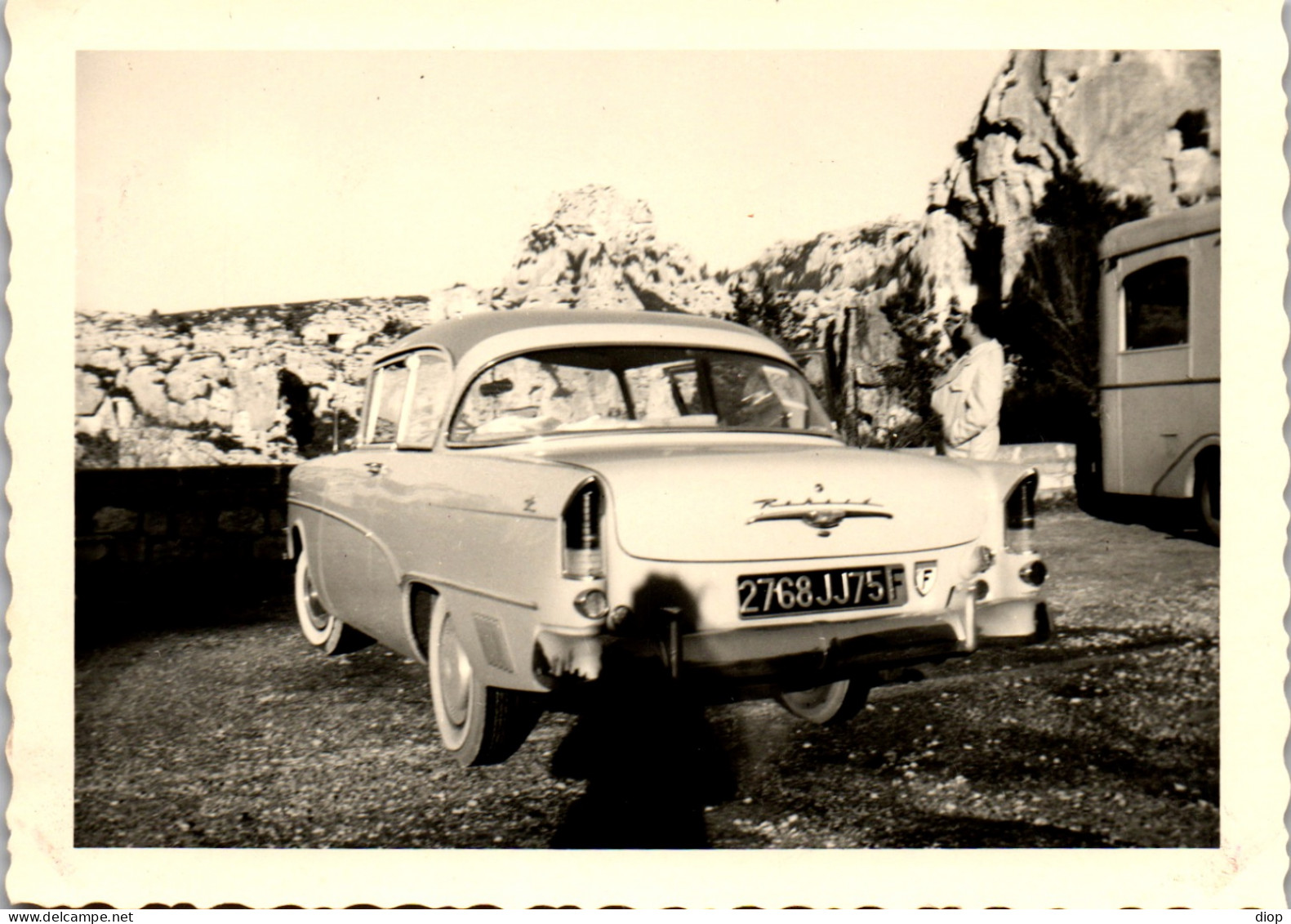 Photographie Photo Vintage Snapshot Amateur Automobile Voiture Auto Opel Ombre - Automobile