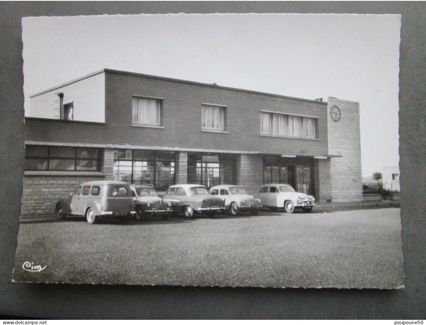 CP 62 Pas De Calais RINXENT - Gare SNCF Rinxent Marquise Ligne Chemins De Fer Boulogne Calais Voitures  Renault Et Simca - Marquise